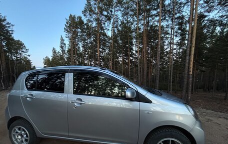 Daihatsu Mira e:S I рестайлинг, 2014 год, 550 000 рублей, 2 фотография