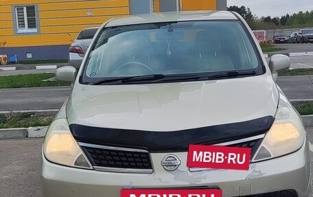 Nissan Tiida, 2004 год, 550 000 рублей, 2 фотография