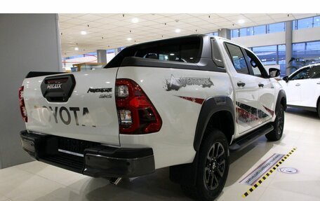Toyota Hilux VIII, 2024 год, 8 250 000 рублей, 3 фотография