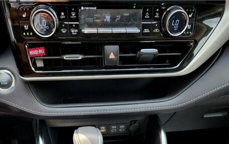 Toyota Highlander, 2024 год, 7 631 200 рублей, 10 фотография