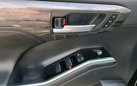 Toyota Highlander, 2024 год, 7 631 200 рублей, 7 фотография