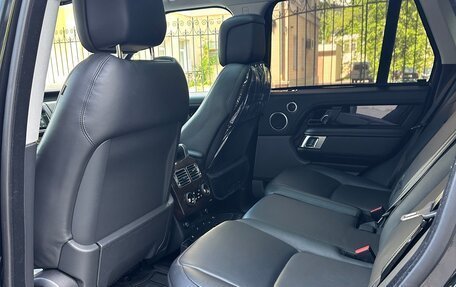 Land Rover Range Rover IV рестайлинг, 2019 год, 9 000 000 рублей, 22 фотография