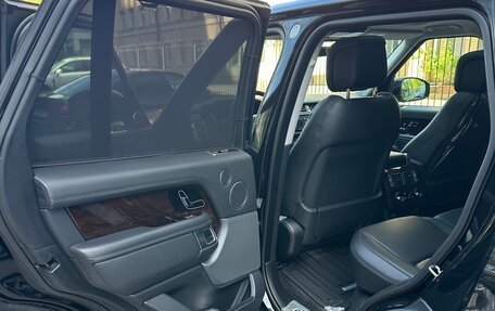 Land Rover Range Rover IV рестайлинг, 2019 год, 9 000 000 рублей, 10 фотография
