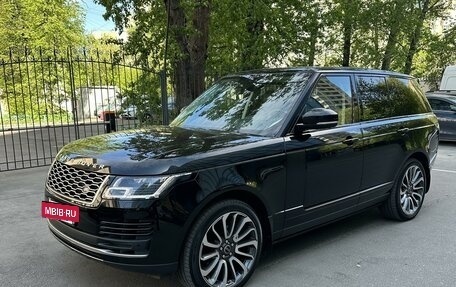 Land Rover Range Rover IV рестайлинг, 2019 год, 9 000 000 рублей, 18 фотография