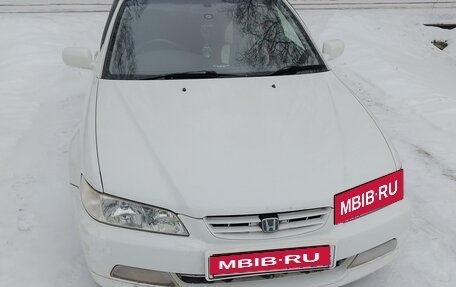 Honda Accord VII рестайлинг, 1999 год, 630 000 рублей, 1 фотография