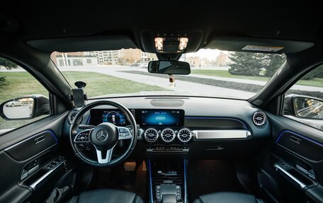 Mercedes-Benz GLB, 2020 год, 4 300 000 рублей, 14 фотография