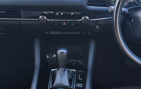Mazda 3, 2019 год, 1 890 000 рублей, 10 фотография