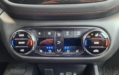 Chevrolet TrailBlazer, 2020 год, 1 300 000 рублей, 8 фотография