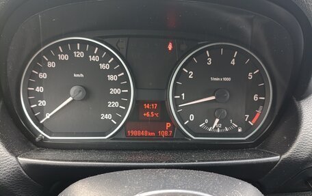 BMW 1 серия, 2010 год, 650 000 рублей, 10 фотография