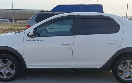 Renault Logan II, 2021 год, 850 000 рублей, 2 фотография