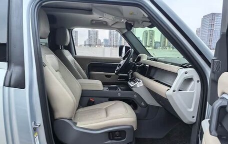 Land Rover Defender II, 2021 год, 6 441 123 рублей, 10 фотография