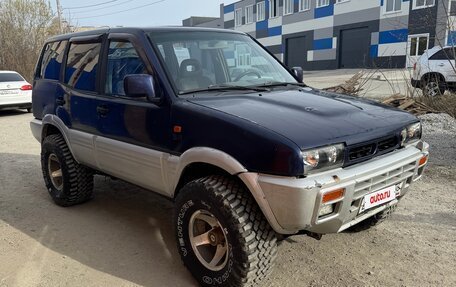 Nissan Terrano II рестайлинг, 1995 год, 469 000 рублей, 9 фотография