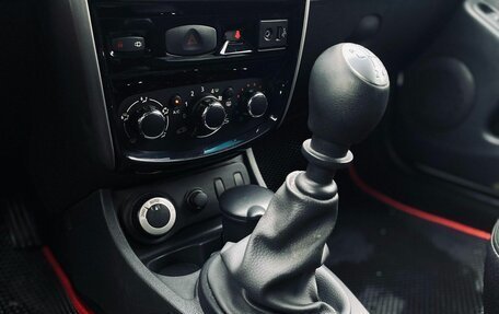 Nissan Terrano III, 2015 год, 1 231 000 рублей, 15 фотография