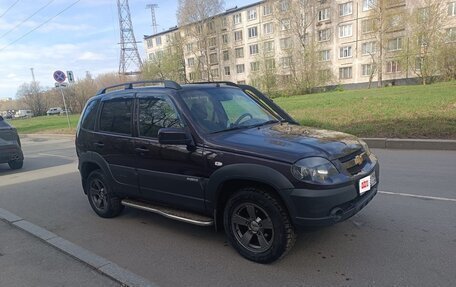 Chevrolet Niva I рестайлинг, 2018 год, 690 000 рублей, 9 фотография
