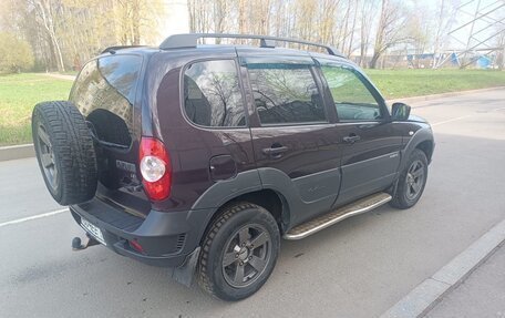 Chevrolet Niva I рестайлинг, 2018 год, 690 000 рублей, 8 фотография