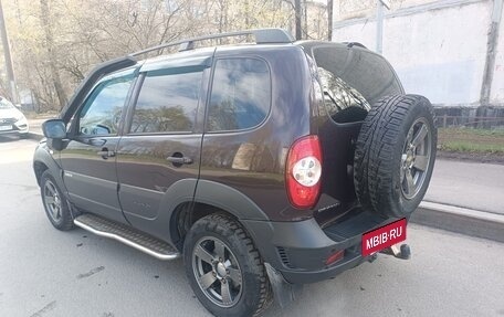 Chevrolet Niva I рестайлинг, 2018 год, 690 000 рублей, 6 фотография