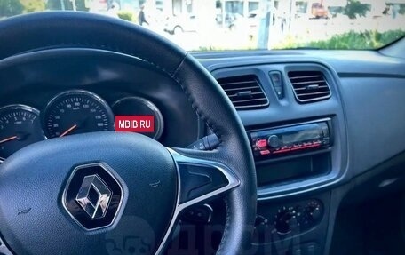 Renault Logan II, 2020 год, 650 000 рублей, 6 фотография