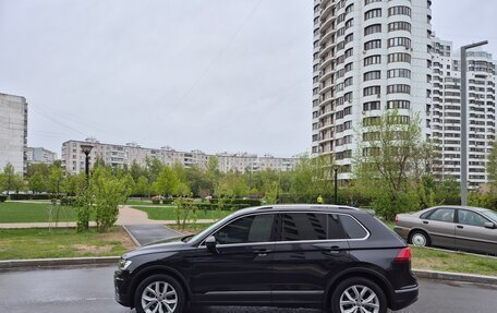 Volkswagen Tiguan II, 2020 год, 3 100 000 рублей, 3 фотография