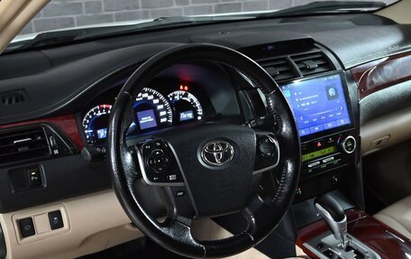 Toyota Camry, 2014 год, 1 800 000 рублей, 12 фотография