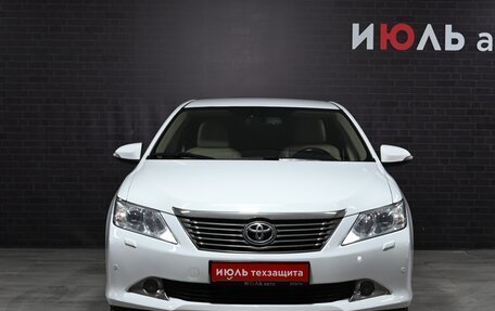 Toyota Camry, 2014 год, 1 800 000 рублей, 2 фотография