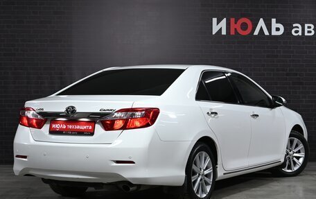 Toyota Camry, 2014 год, 1 800 000 рублей, 7 фотография