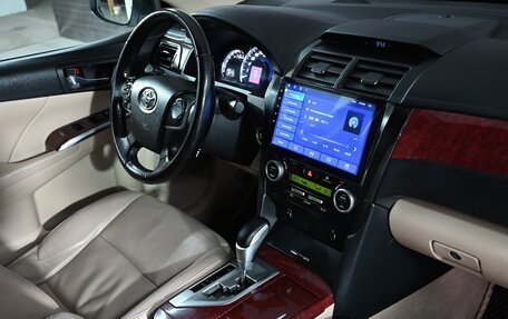 Toyota Camry, 2014 год, 1 800 000 рублей, 17 фотография