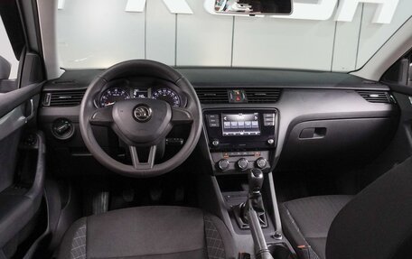 Skoda Octavia, 2017 год, 1 199 000 рублей, 6 фотография
