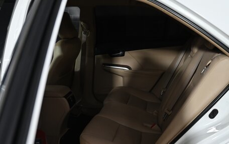 Toyota Camry, 2014 год, 1 800 000 рублей, 22 фотография