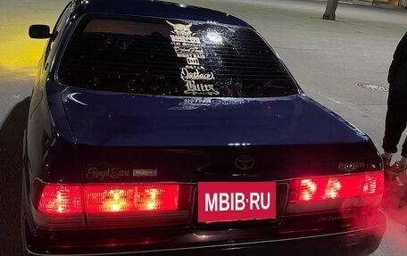 Toyota Crown, 1998 год, 650 000 рублей, 3 фотография