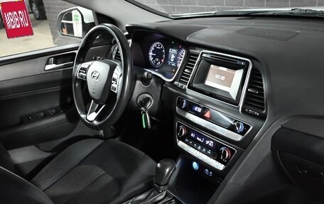 Hyundai Sonata VII, 2018 год, 1 915 000 рублей, 17 фотография