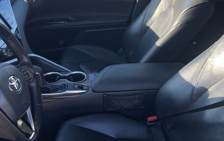 Toyota Camry, 2019 год, 2 690 000 рублей, 5 фотография