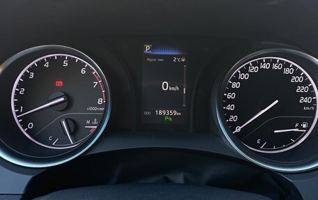 Toyota Camry, 2019 год, 2 690 000 рублей, 10 фотография