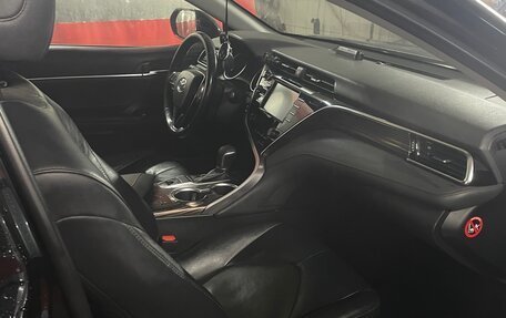 Toyota Camry, 2019 год, 2 690 000 рублей, 9 фотография