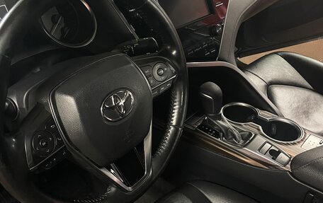 Toyota Camry, 2019 год, 2 690 000 рублей, 13 фотография