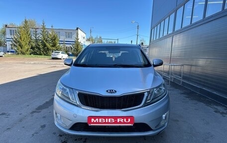KIA Rio III рестайлинг, 2012 год, 555 000 рублей, 2 фотография