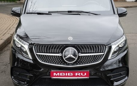 Mercedes-Benz V-Класс, 2022 год, 11 888 000 рублей, 4 фотография