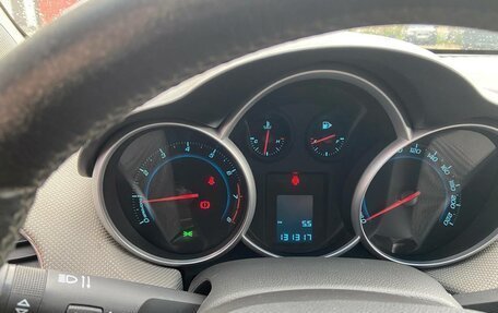 Chevrolet Cruze II, 2014 год, 870 000 рублей, 9 фотография