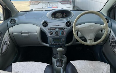 Toyota Vitz, 2000 год, 365 000 рублей, 12 фотография