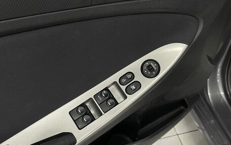 Hyundai Solaris II рестайлинг, 2015 год, 1 199 000 рублей, 18 фотография