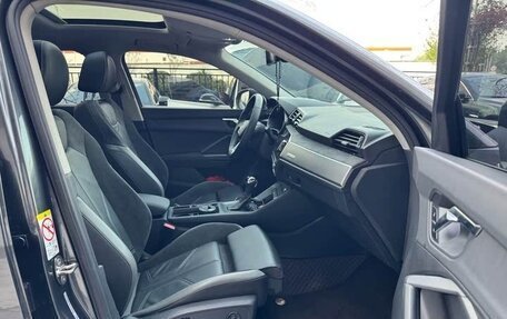Audi Q3 Sportback, 2021 год, 1 910 000 рублей, 8 фотография