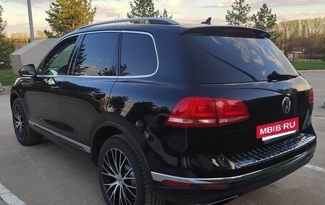 Volkswagen Touareg III, 2012 год, 8 фотография