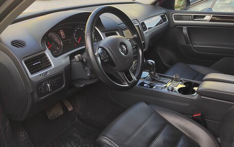 Volkswagen Touareg III, 2012 год, 13 фотография
