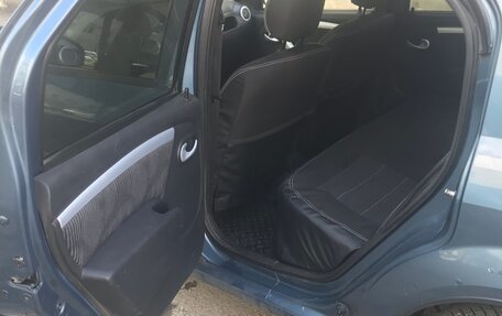 Renault Logan I, 2011 год, 450 000 рублей, 6 фотография