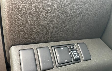 Nissan Pathfinder, 2005 год, 1 500 000 рублей, 20 фотография