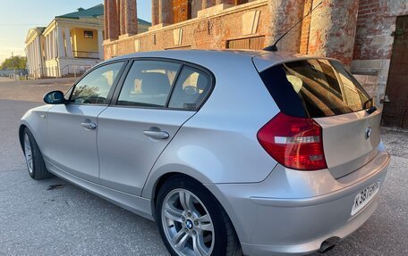 BMW 1 серия, 2008 год, 880 000 рублей, 3 фотография