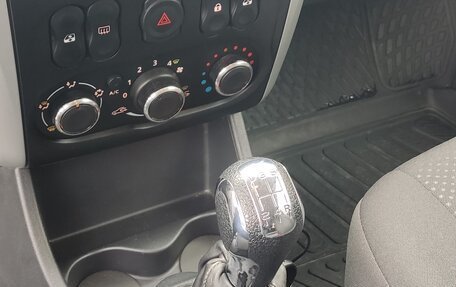 Nissan Almera, 2016 год, 999 999 рублей, 13 фотография
