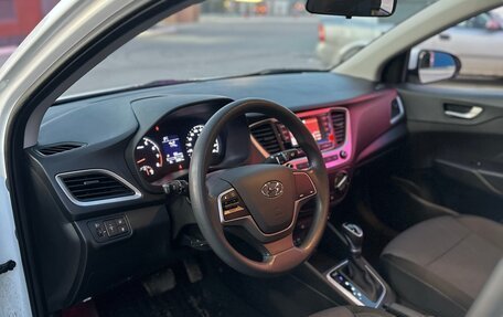 Hyundai Solaris II рестайлинг, 2018 год, 1 499 999 рублей, 12 фотография