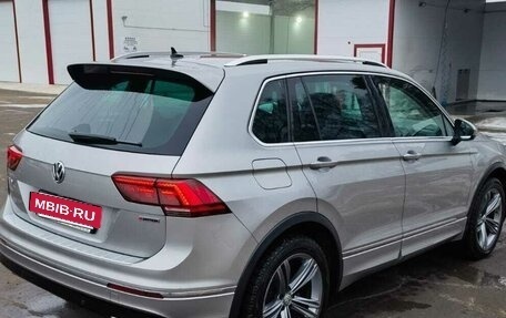 Volkswagen Tiguan II, 2019 год, 3 800 000 рублей, 10 фотография