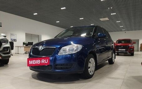 Skoda Fabia II, 2008 год, 410 000 рублей, 3 фотография