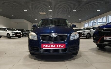 Skoda Fabia II, 2008 год, 410 000 рублей, 2 фотография